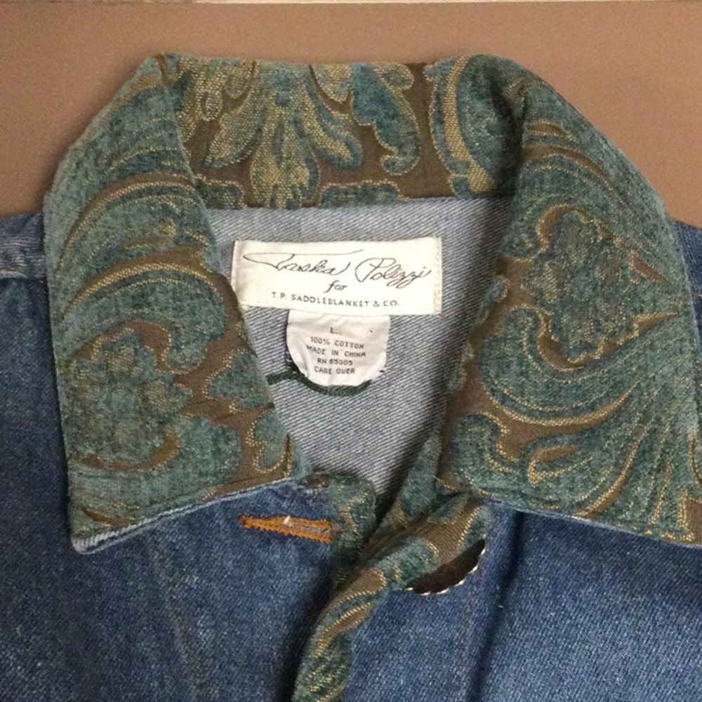 Tasha Polizzi large rodeo jean jacket for women - Picture 2 of 7